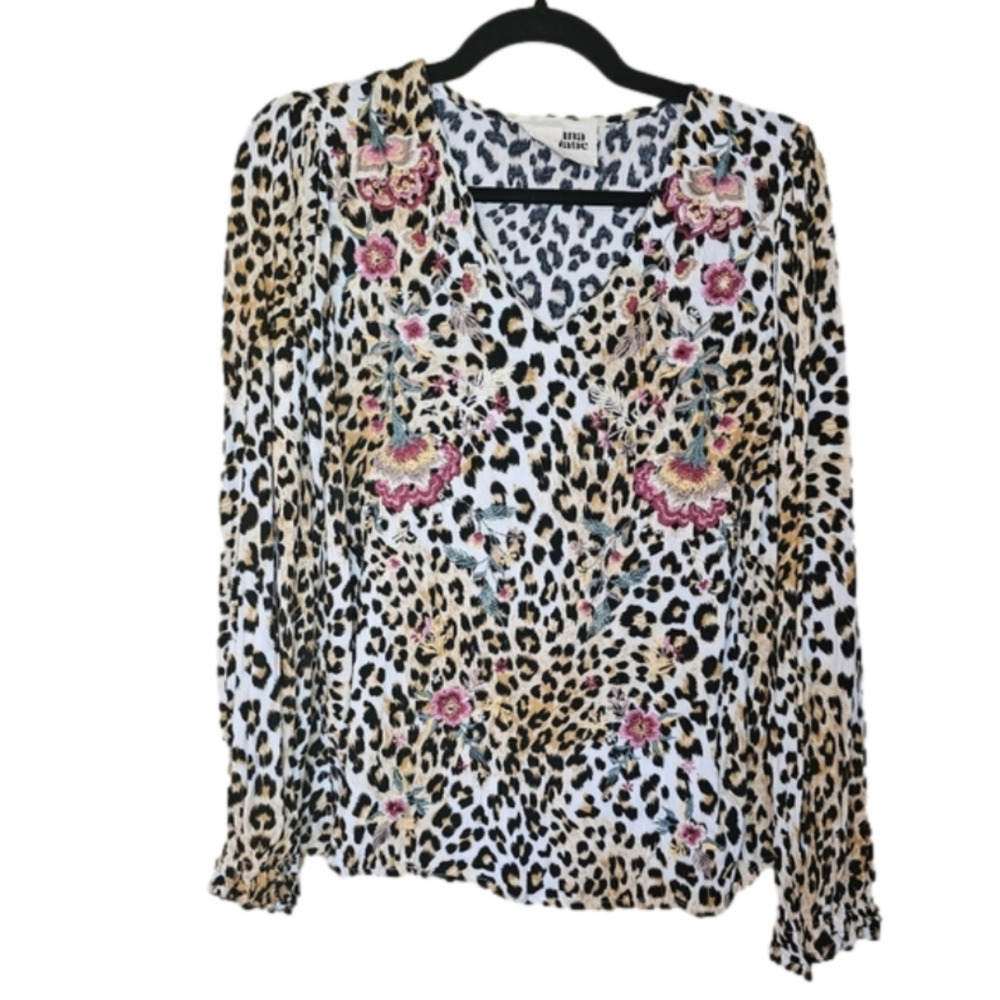 SAVANNA Jane Embroidered Floral and leopard print long sleeve top Size S…